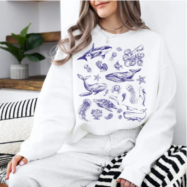 Female Creative Cartoon Print Casual Sweatshirt - Image 2