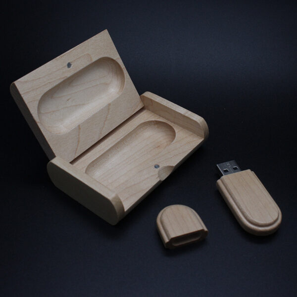 Manufacturers of customized business advertising gifts U disk can be printed logo wooden lettering business anniversary gift - Image 6