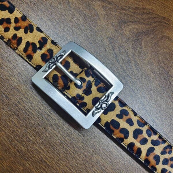 Leopard Print Japanese Buckle For Men And Women - Image 4