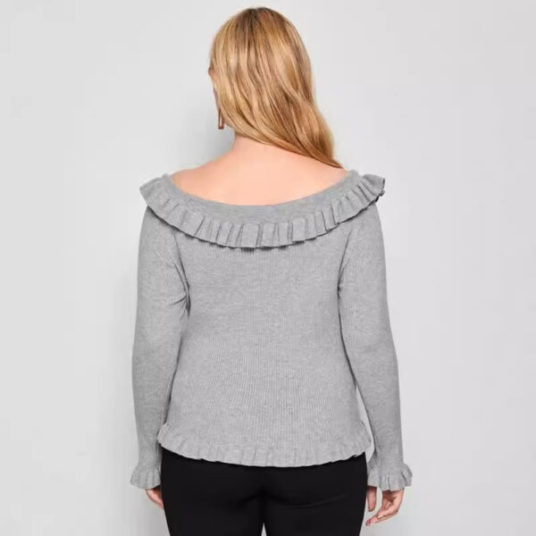 Large Size Women's Sweater - Image 6