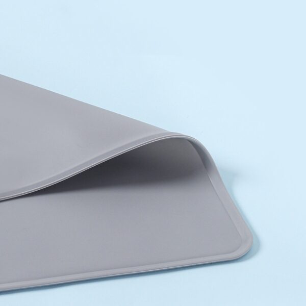 Factory Direct Sales Car Silicone Pet Placemat Dogs And Cats Pet Waterproof Non-slip Insulation Mat Pet Supplies - Image 4