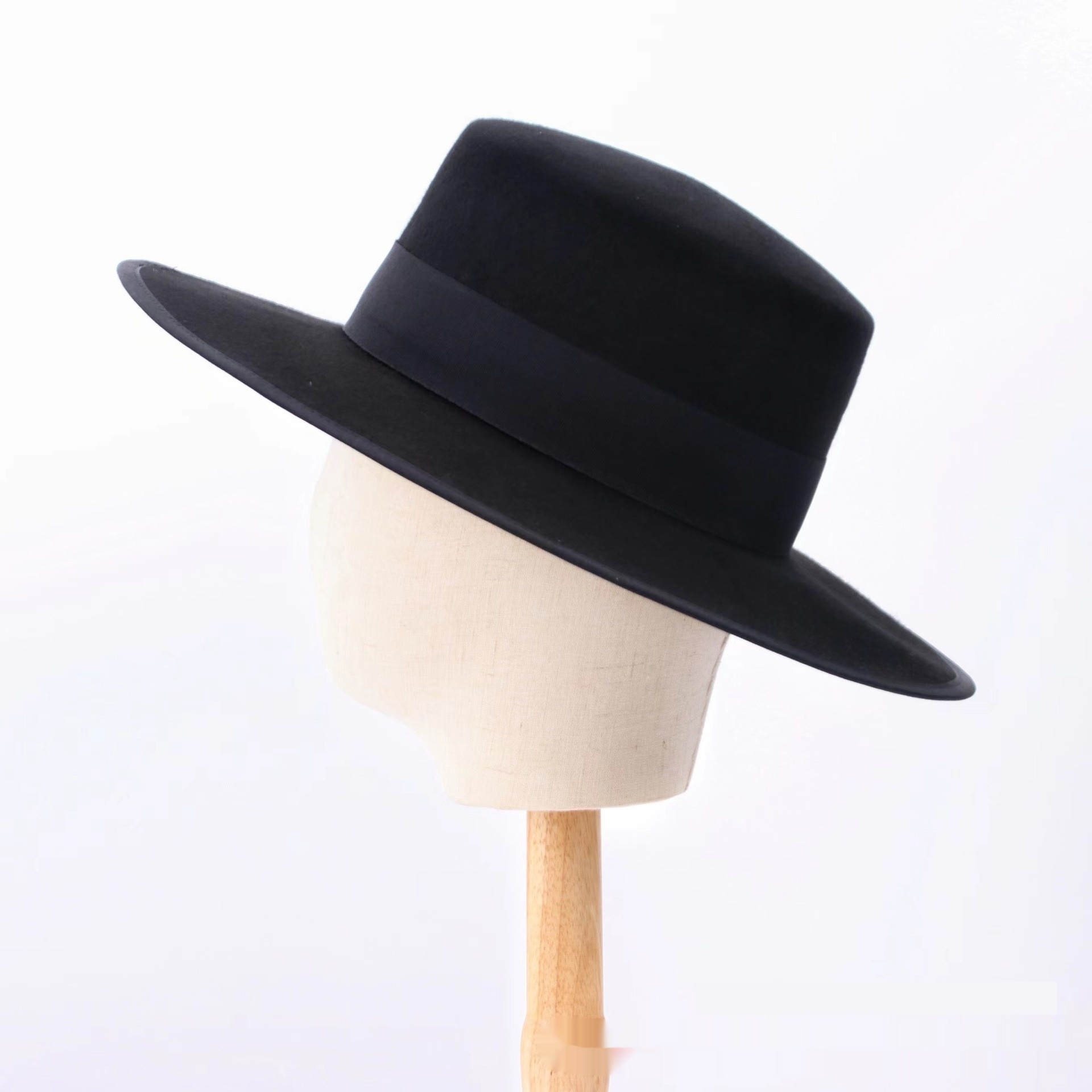 Autumn And Winter New Fashion All-match Flat Top Woolen Bowler Hat - Image 2