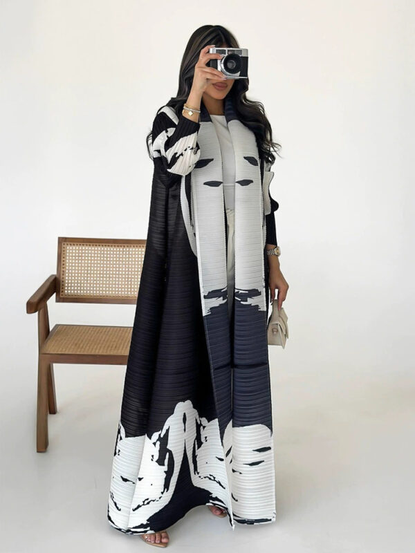 High-grade Entry Lux Women's Clothing Loose Large Cape - Image 4