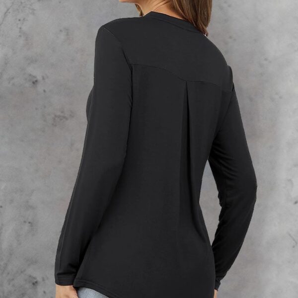 Women's Solid Color Waistband Top With Rolled Sleeves, V-neck Shirt, Long Sleeved Shirt, T-shirt - Image 2