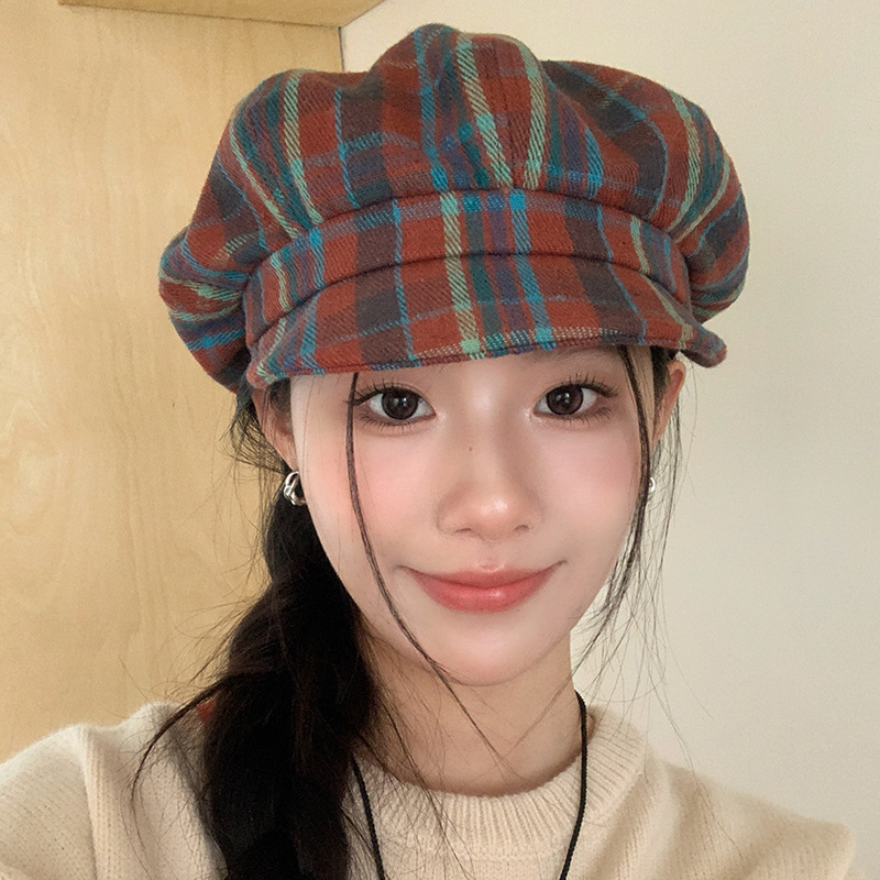 Retro Colored Plaid Clouds Beret Women - Image 5
