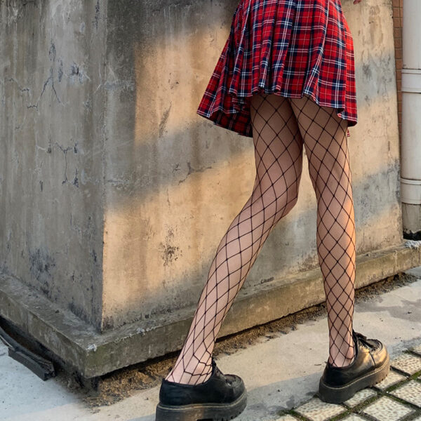 Black Silk Jk Polka Dot Superb Fleshcolor Pantynose - Image 7