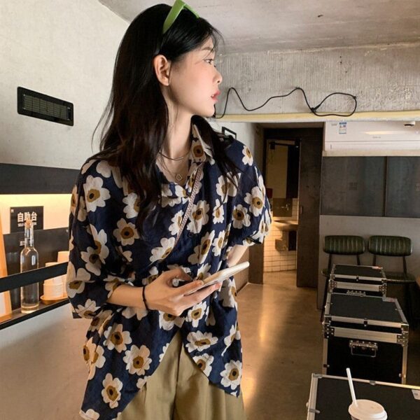 Hong Kong Style Flower Loose Short Sleeve Shirt Top Summer Thin - Image 3