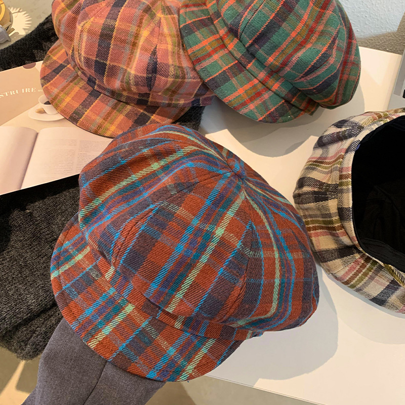 Retro Colored Plaid Clouds Beret Women - Image 6
