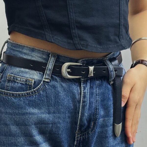 Trendy Versatile Personality Retro 18cm Leather Belt - Image 4