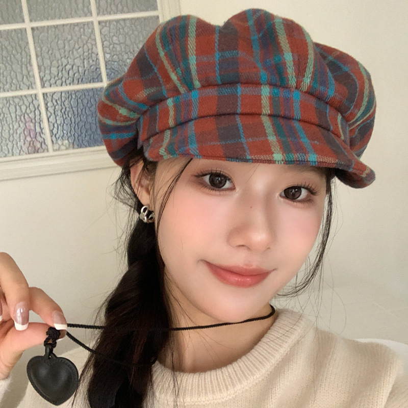 Retro Colored Plaid Clouds Beret Women - Image 2