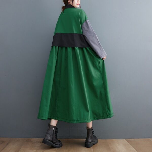 Plus Size Women's Contrast Color Loose-fitting Slimming Coat - Image 3