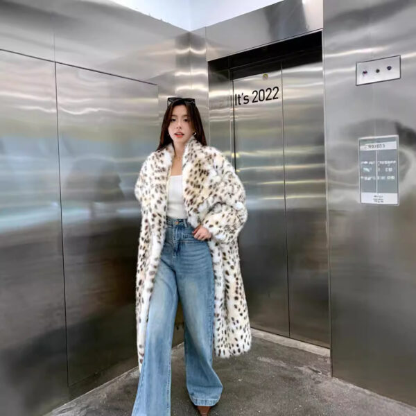 Korean Weaving Lapel Ruffled Fur Trench Coat - Image 2