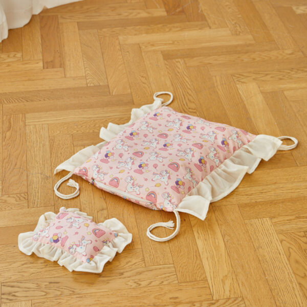 Wooden Dog Bed All Seasons Summer Bedding - Image 5