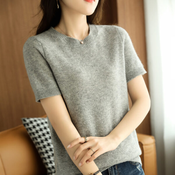 Slim-fitting Simple Bottoming Needle Sweater Top Round Neck Trend - Image 2